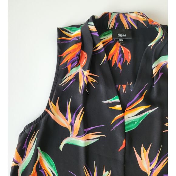 Mossimo Floral Tank Top - Picture 2 of 8